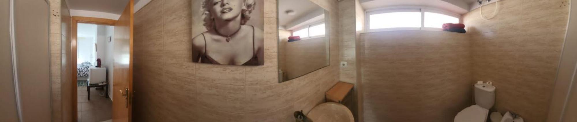 Habitaciones En Casa Compartida Retamar Алмерия Екстериор снимка