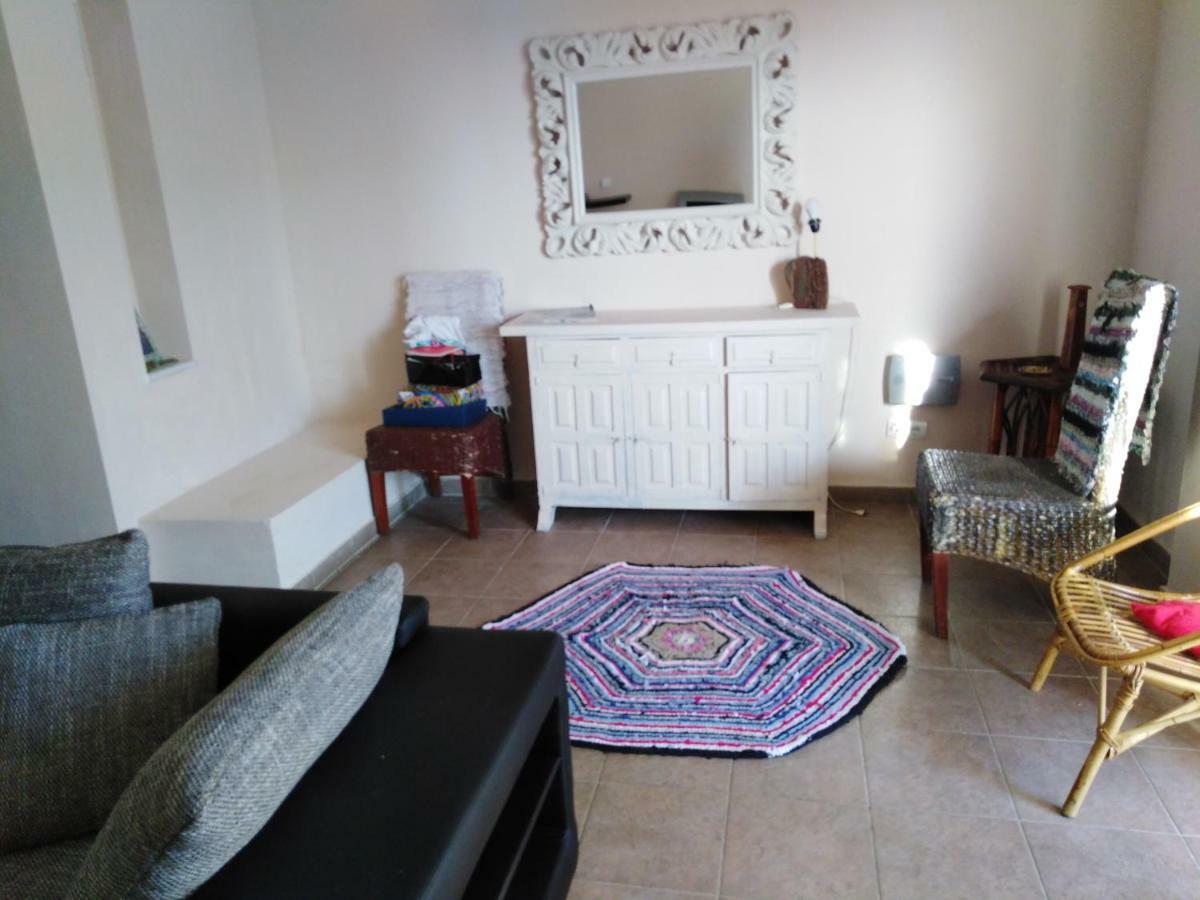 Habitaciones En Casa Compartida Retamar Алмерия Екстериор снимка